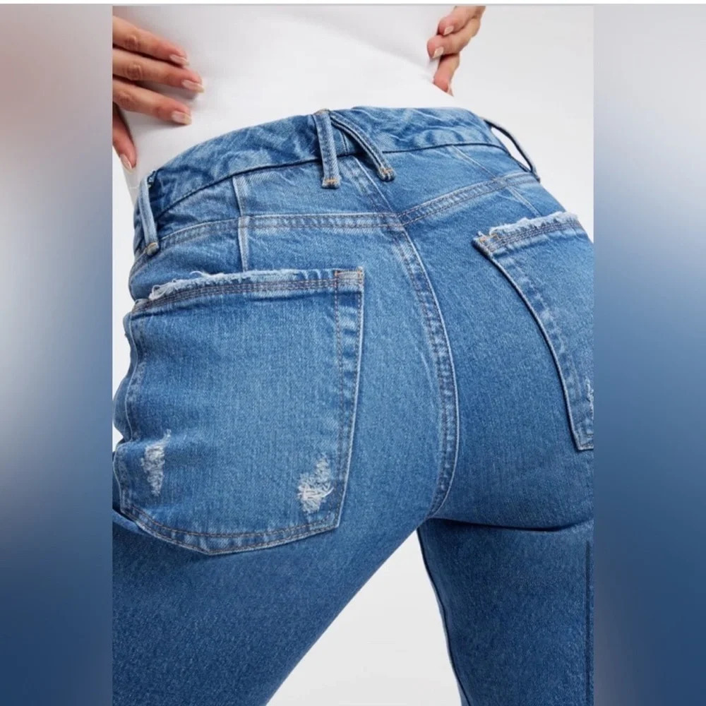 Good American Good Icon Jeans in Size 00 - Picture 3 of 3